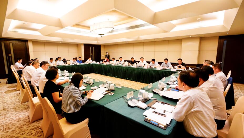 必发888集团召开酒店业务运营管理及服务提升专题会议