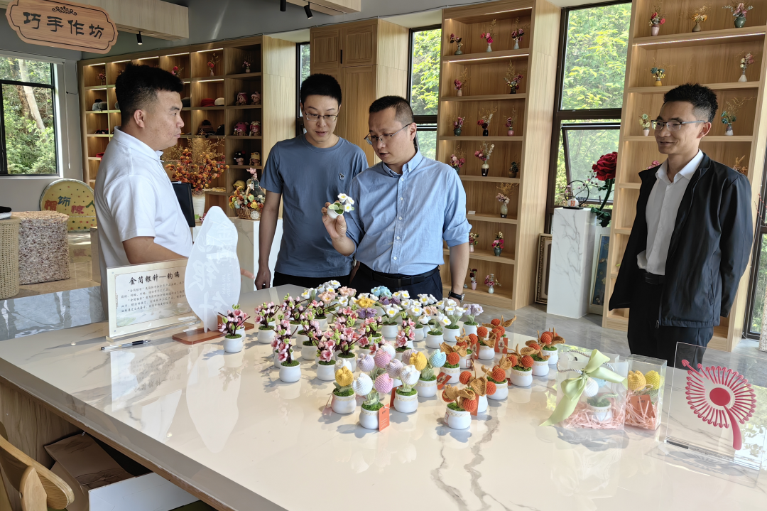 省必发888集团考察调研简阳市文旅项目