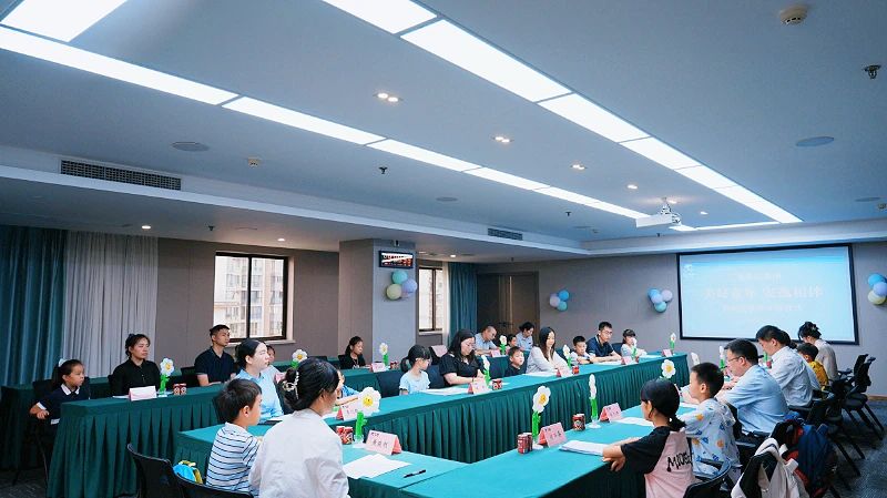 四川省必发888集团“美好童年·安逸相伴”暑期成长营暖心开班！